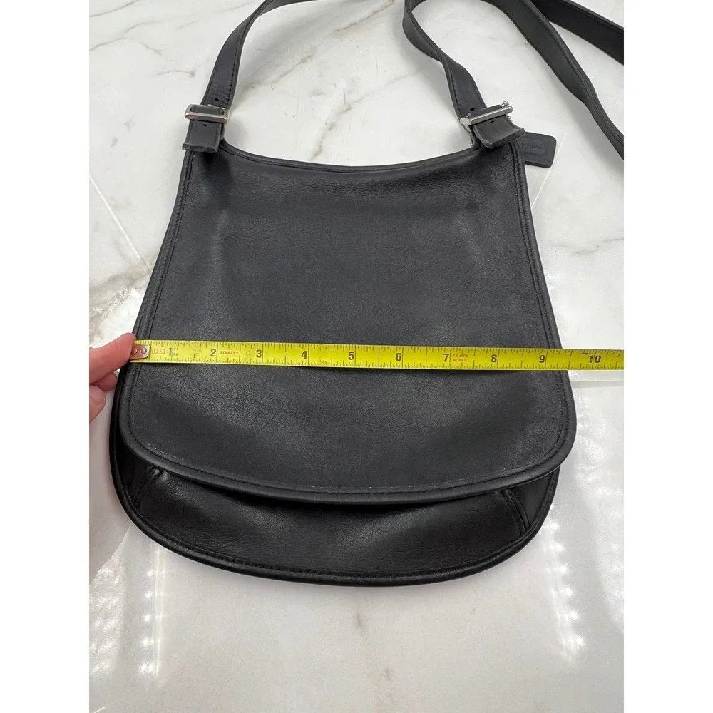 VTG 1991 Coach 9135 Black Leather Slim Hippie Flap Saddle Bag Crossbody Purse